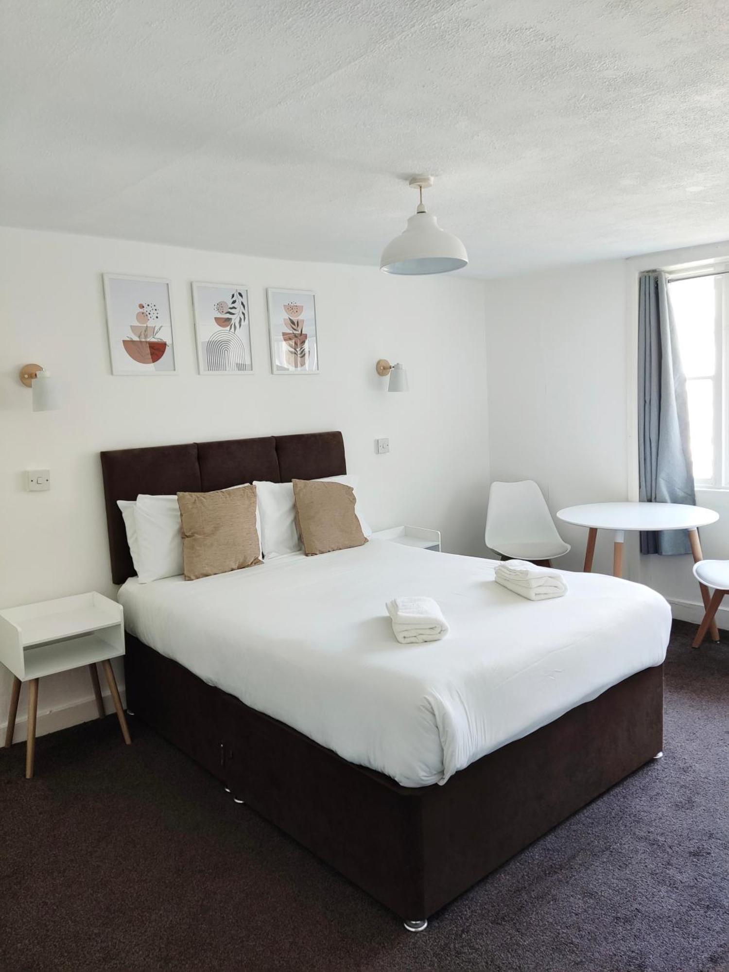 Standard Double Room,1215373612:JPEG
