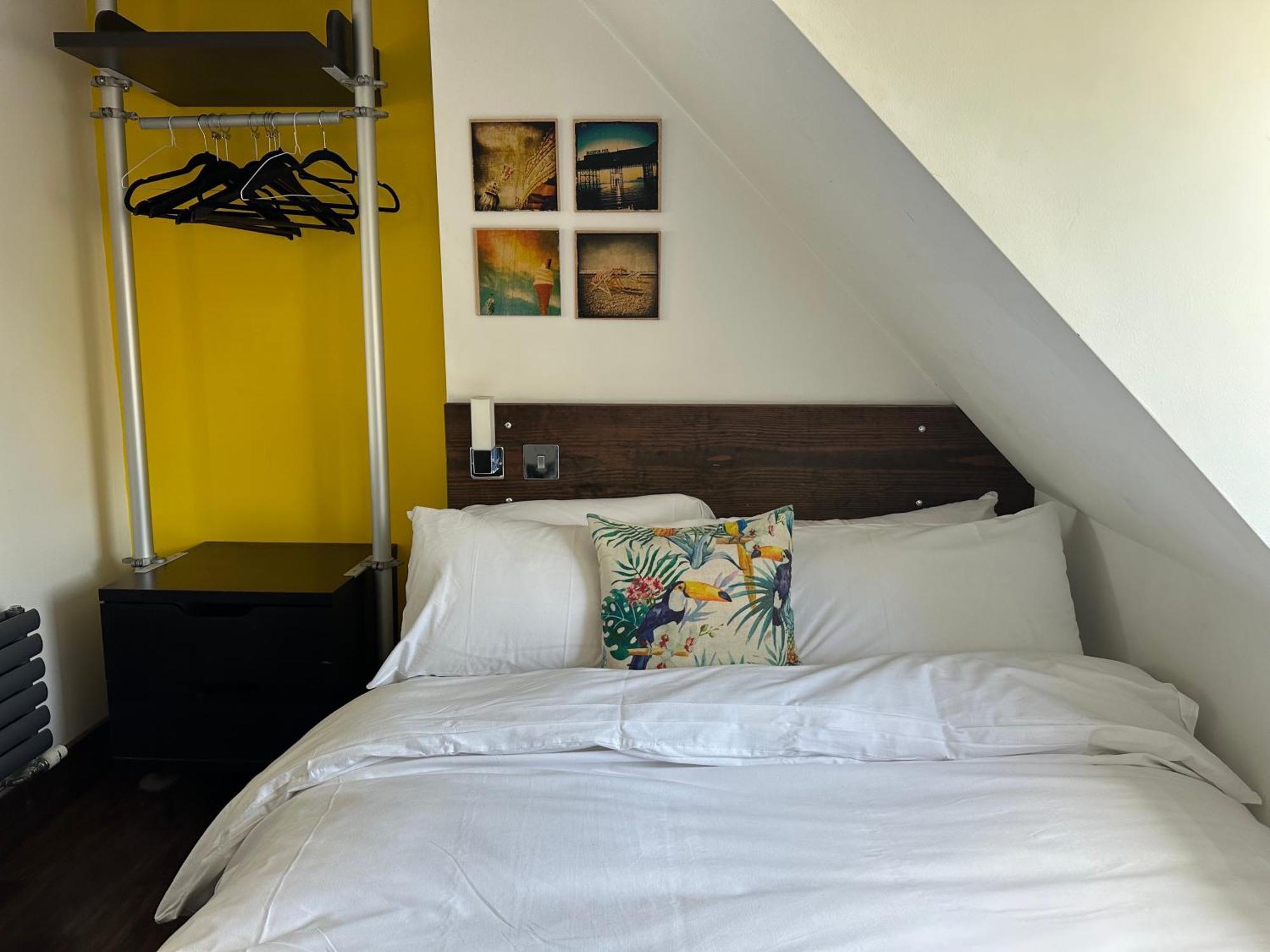 Chambre Double avec Salle de Bains Commune
