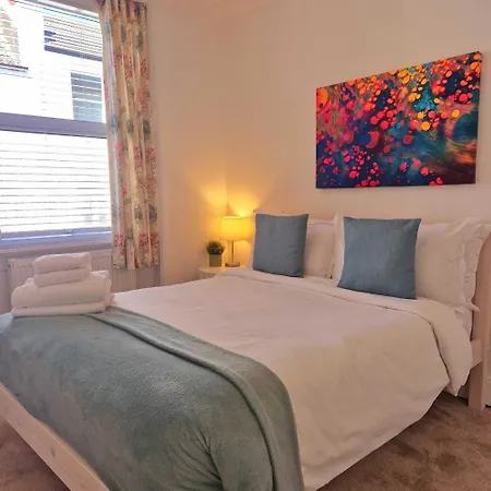Upper Rock Brighton - Guest House-3